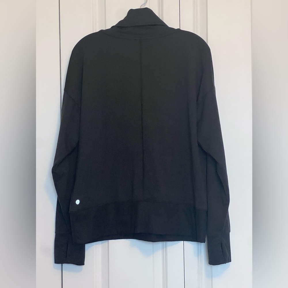 Zella loose fitting turtleneck top - Picture 2 of 6